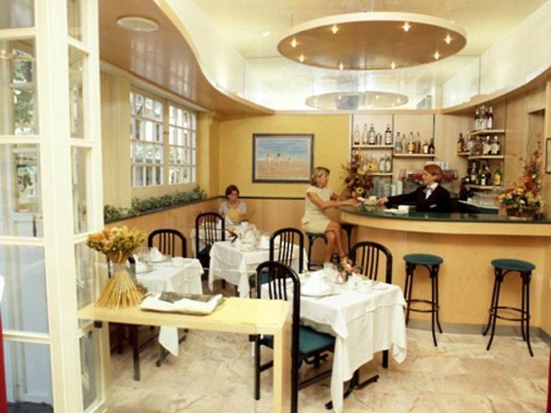 0F0BA67F0ABE05408F3F94366163465E