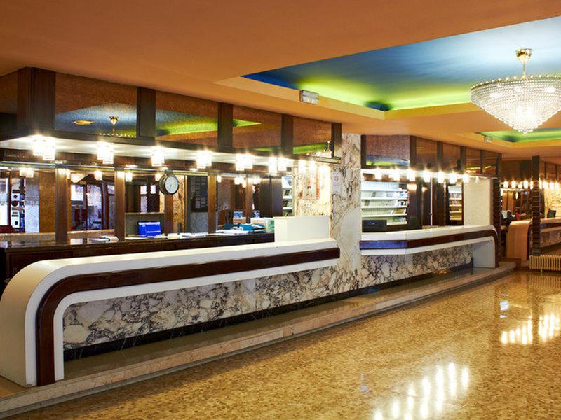 949D5BD1B09C0BB65571161659B46B8B