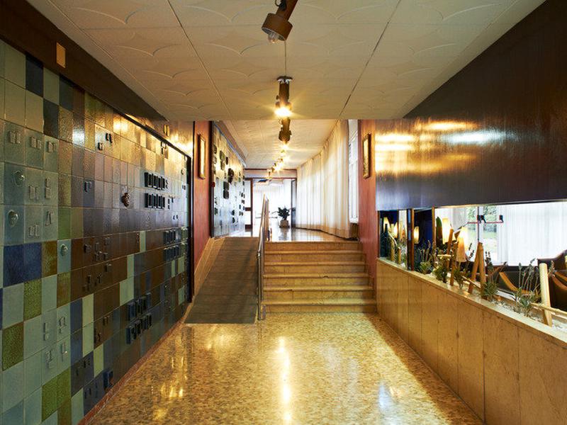 7136E090955CE6B100A129ECE0C6A82C