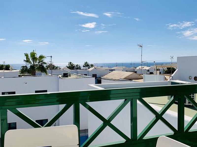 8DF75950FC63D40BFE12D7E9BF2920E3