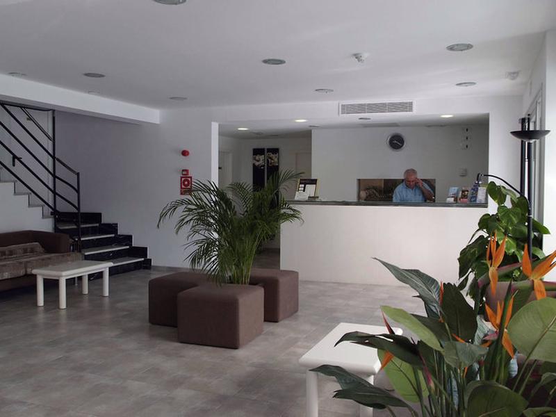 2C24E891468B80E2D8163BD0AFCE5735