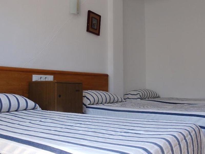 DDE32299FDC300F8ACA2E38B349B0008