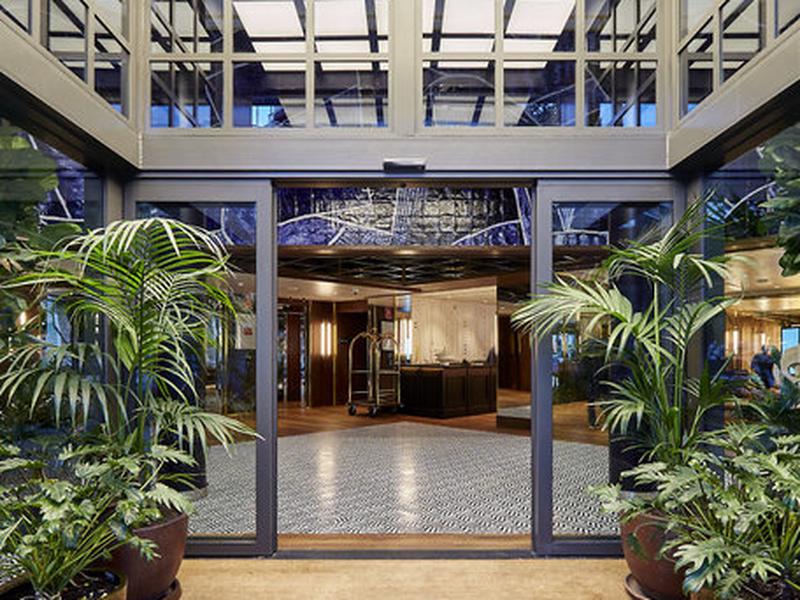 727CED9AFB3E7A24FB2E89721D9971D2