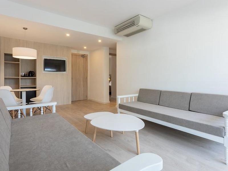 39AC9FC3397230654079A1C9148A3548