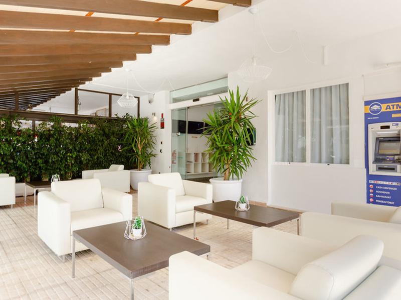 1E768DCE098495AE84D956D0F38E4343