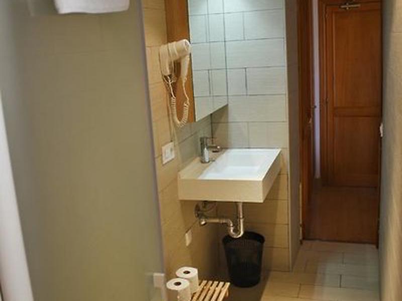 8A43E83DC55A2E6A79BCA69451A4F766