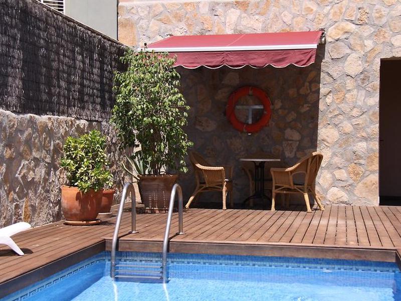 B772CC034B890C93A33D368E164B64B5