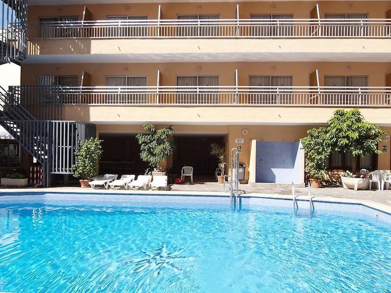 B0879D81E2B0F430815380BB6630483F