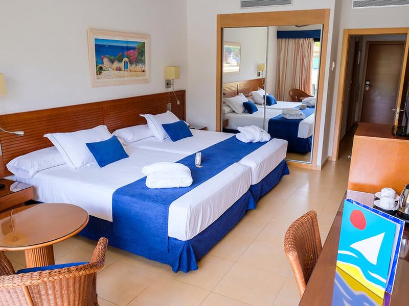 223029C2D3298E5AFADDE02D2C52F84E