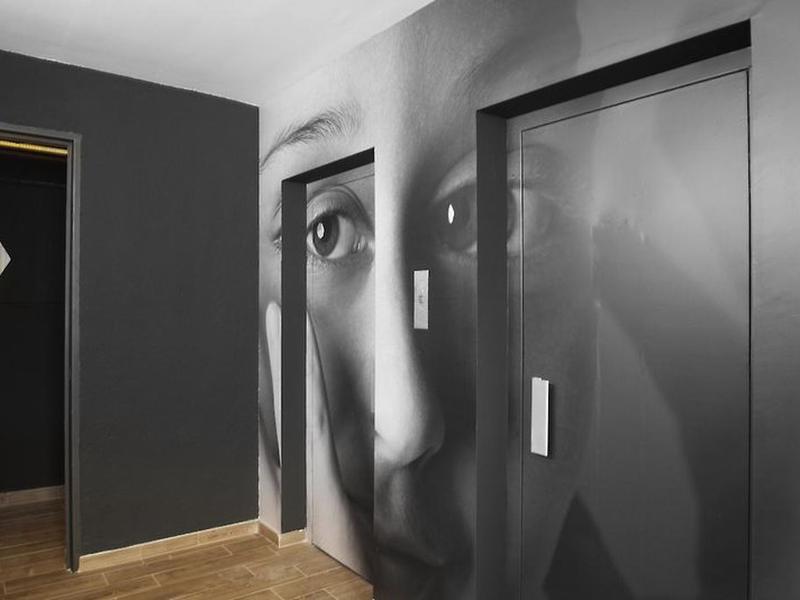 B6997039E483739B9F76B138D03D5255