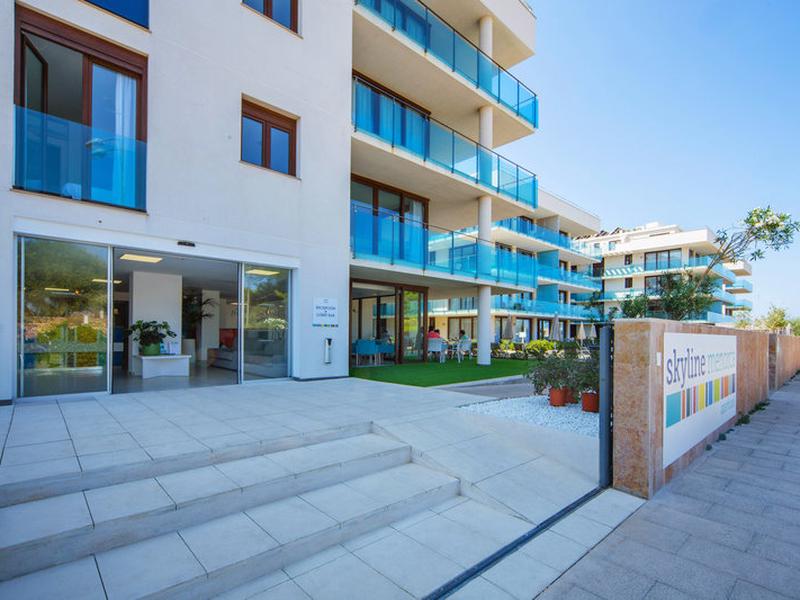 C12EE79D0BD21B4229B333FFE16D7C2B