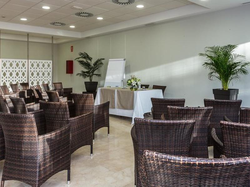 385350485F1DF60781FDBB4AAE56ABAD