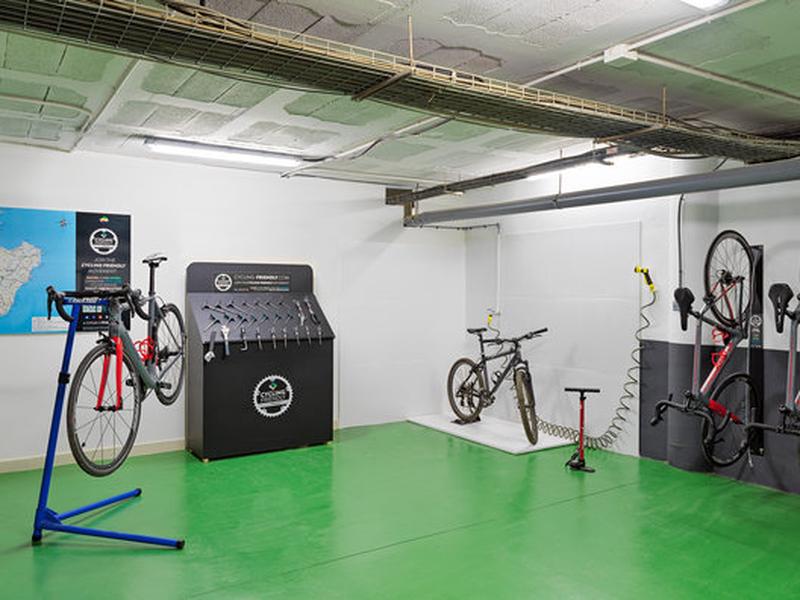 363CB2406AA21765606C18BE1F2BAA96