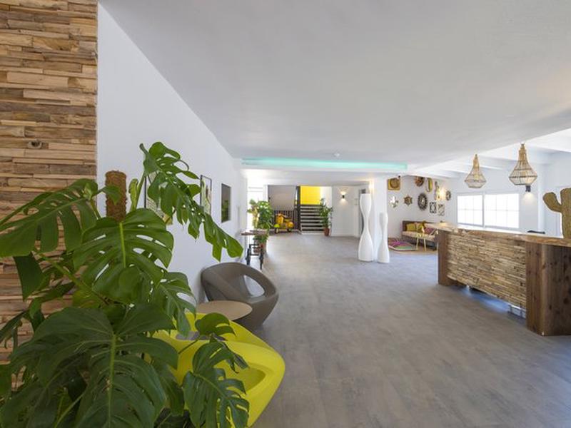 6DEB5CFBED96E9EEF0A07A7A2353DBEF