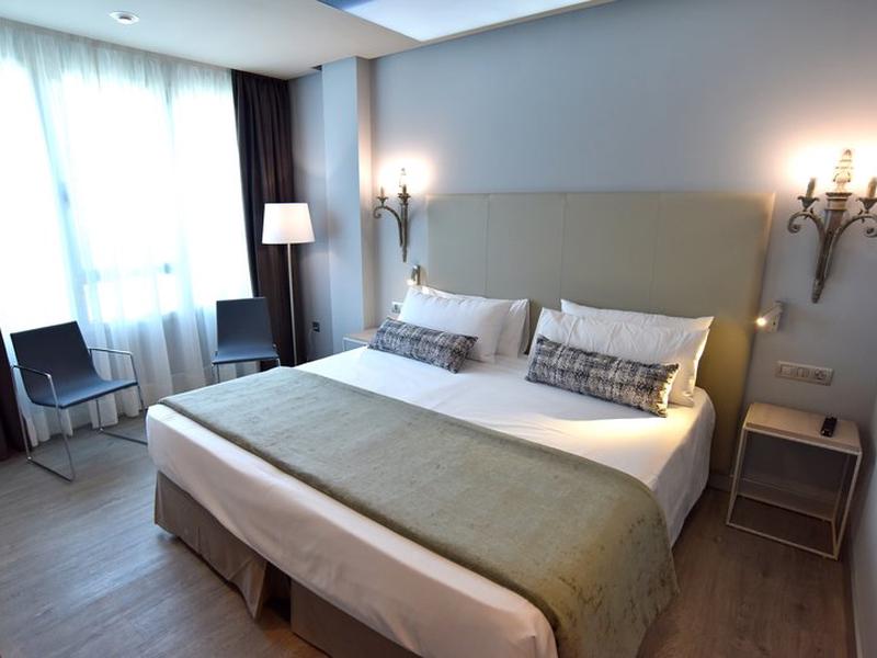 0112D64F189BEABACFABFC04A66B7ABC