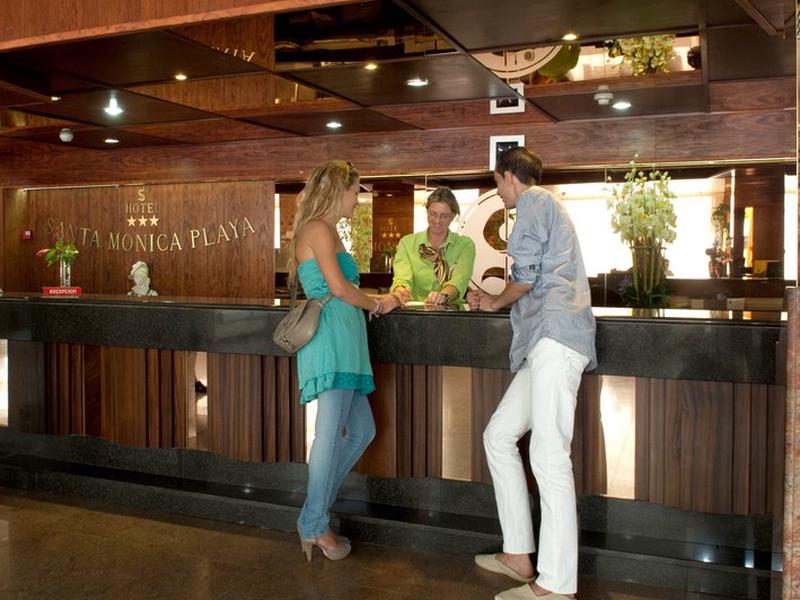 5DCE336351ED8A034F4870017912D7EF