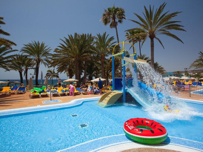 CEFF583FC6CB7F4B1F36415778F32F69