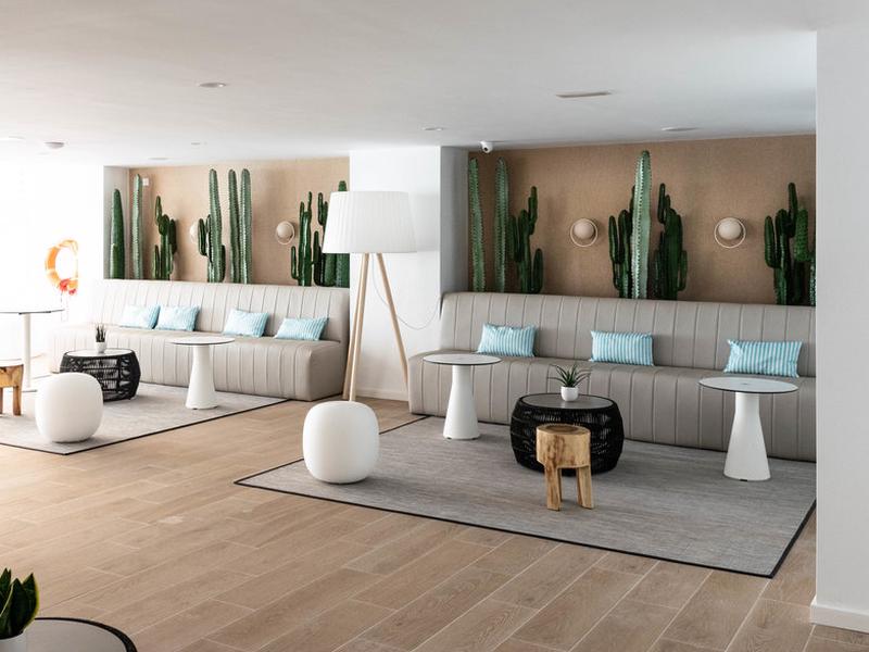 D26648CEE9C1416CC2AA71B29244ACAB