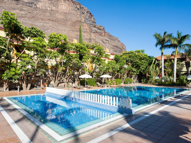 5542BA1E7AB1BF66C63E9A261BBC4BD3