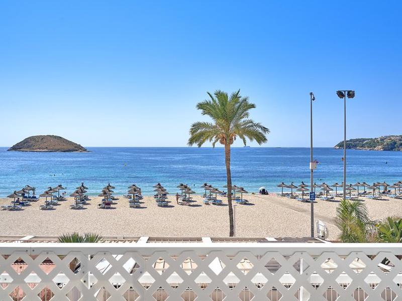 9E12A459EDFE09C3CEEF7E9B18F8D0F3