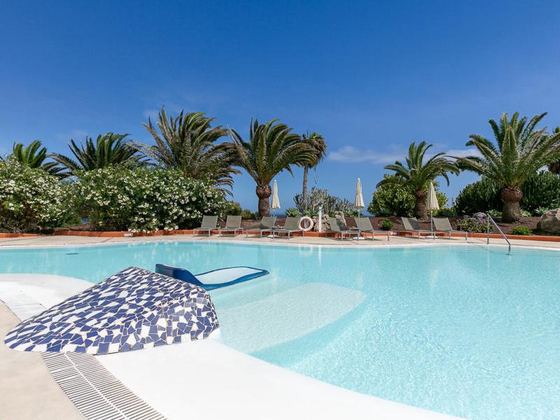 DA95B4E8121EAFF977F1E0BCBE6A6241