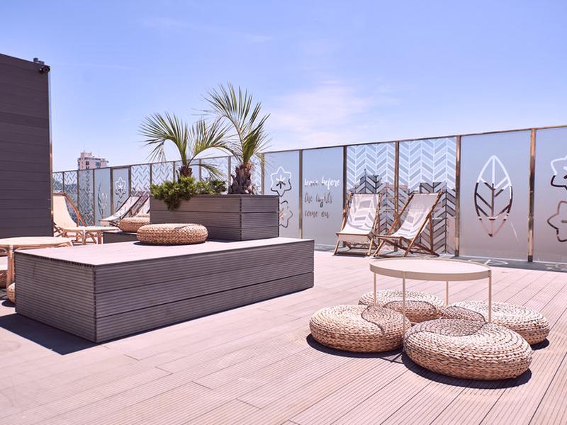 BDED38A40645BE3B96EE0DB3BB67EFA9