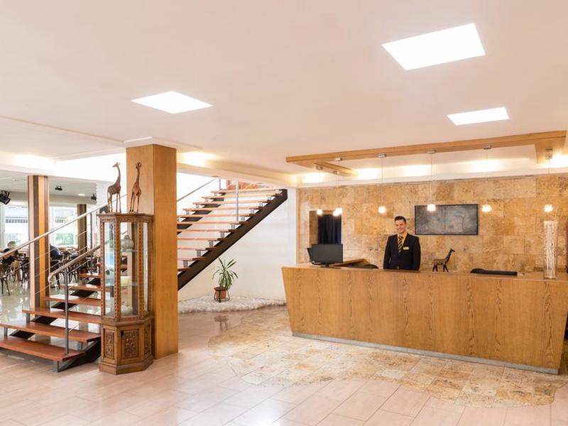 BF1CC8E4B8C526EF298506F0280E3D9A