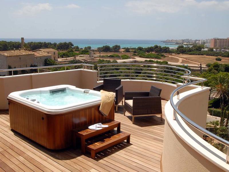 CF48F5A81FA3FC72F8075248CC21B7E3