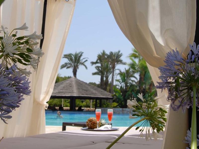 09EE6F130CEE4E1C52F79F8A3DE2ECC6