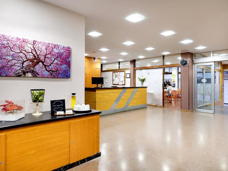 8C8A1546637D301AB6D02AF9B423D595