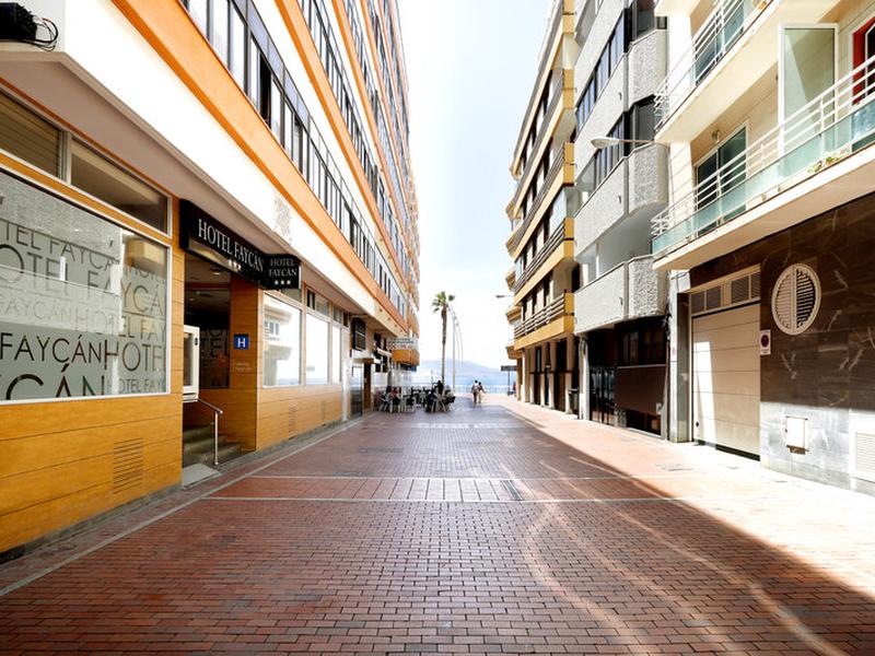 39DB1F91D78C440C936E201FA8DA0C02