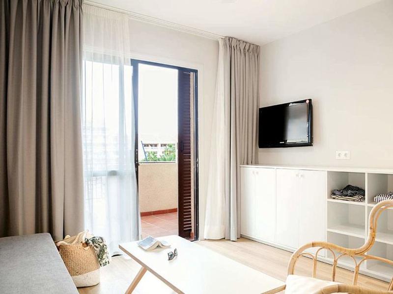 E0F1BE90A61E58CFDCF26B8154D08796