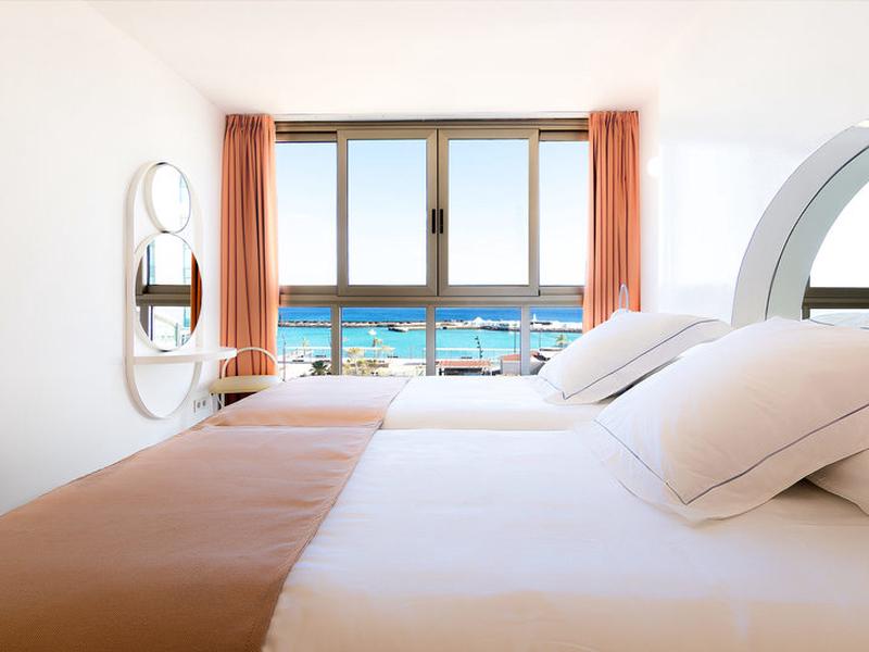 4488B2C3AF082B77BFC8CFB61DDE4A78