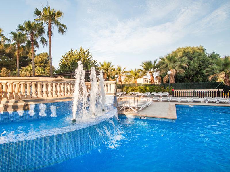 FD8DC54794F096F9878332F231D7E5EB