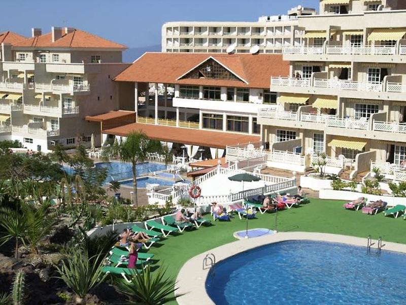 BF35435EC4F715DC3E2B8F3D5E48343A