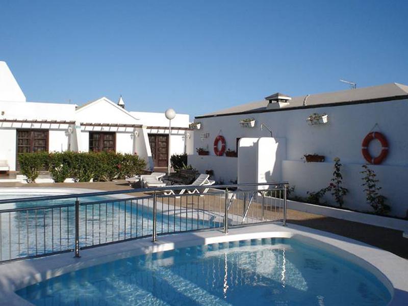 E3C253D3369151E6BCF41468B93B5F11