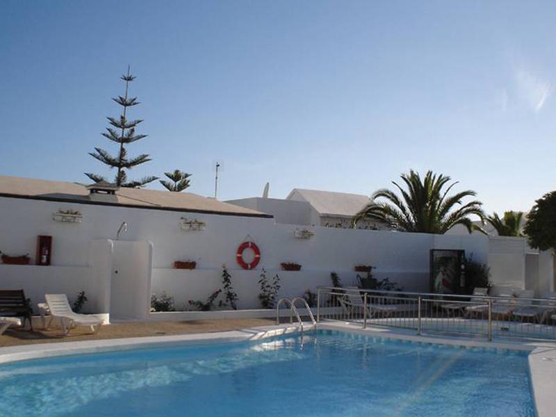 3F7DF6167444CA331B3D4D5CD9E3A06D