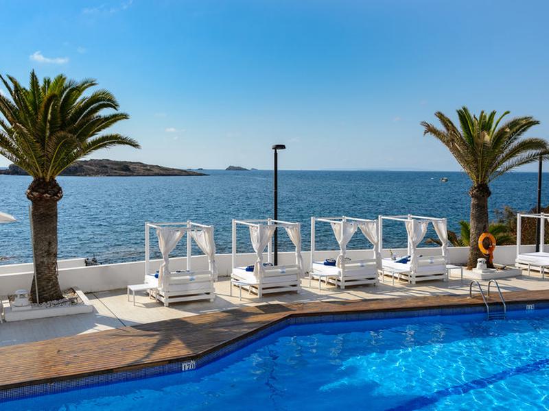 AEE0754F59768A34943E709E5F73010C