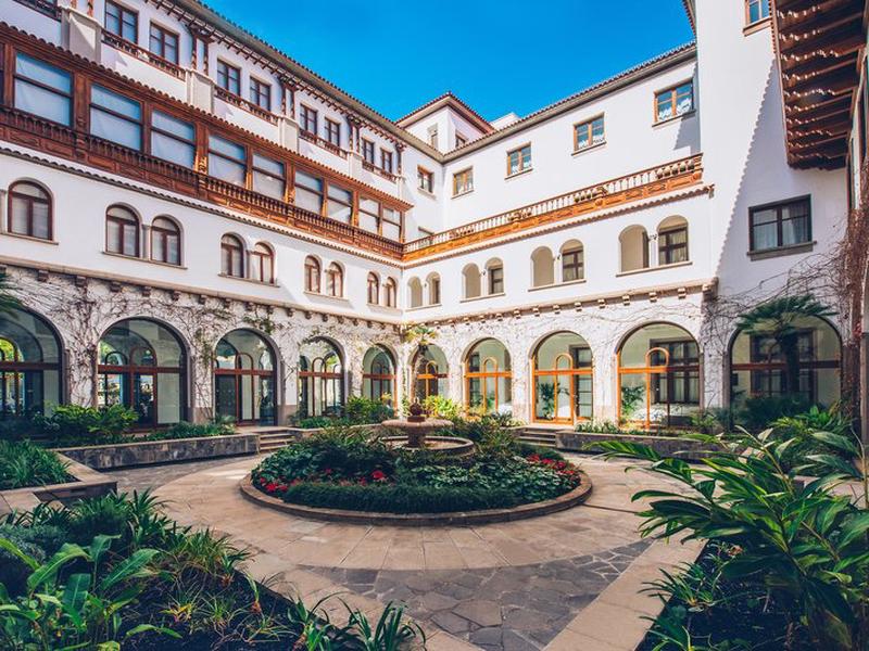 2C080E4E78F21D5D9ECA4BD70931B3C8