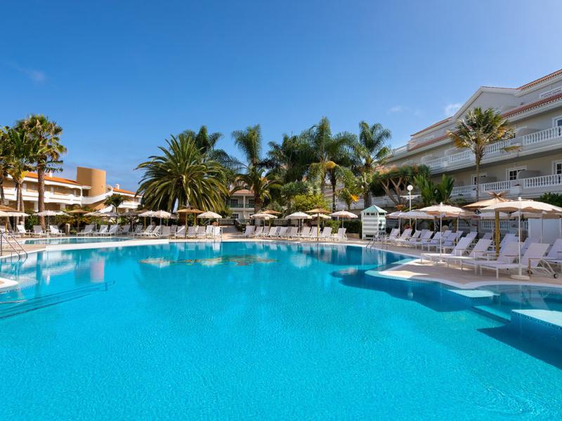 20EEE82C4516FF2BEB09881B773A4100