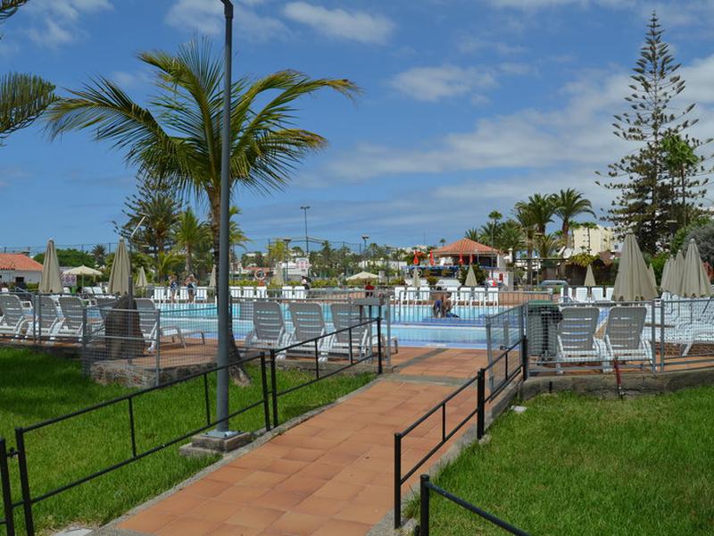 9B5B6680516A73A1061DD344EA015718