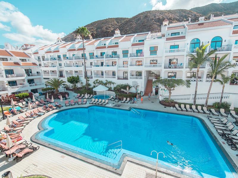 F2029BD48185DBD1548AC0E8A3CC976C