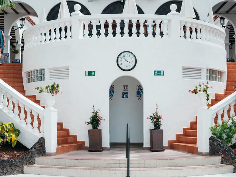 8D47F1254EC0B70E2F025AB9261C2532