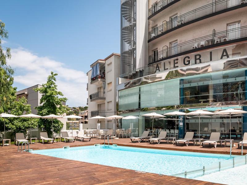 3CAD7042C19B5C1E624AAC2B003C5853