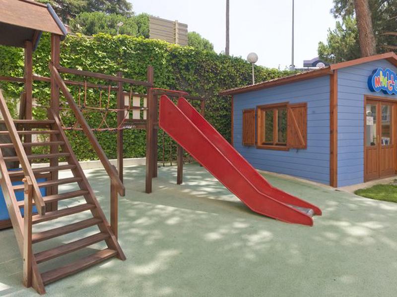 11033393B3BA38101123DEF842F51D0D