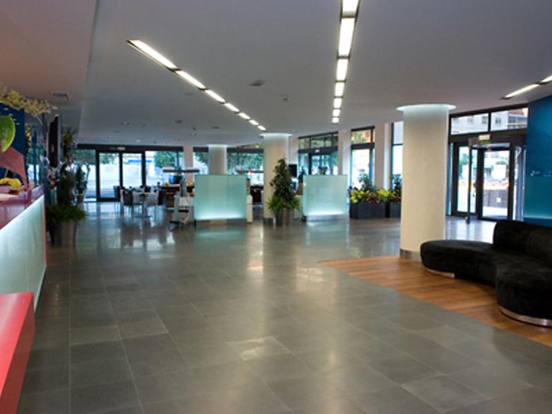 F7E90219AB3C1D58B576875B6ED9C3CF