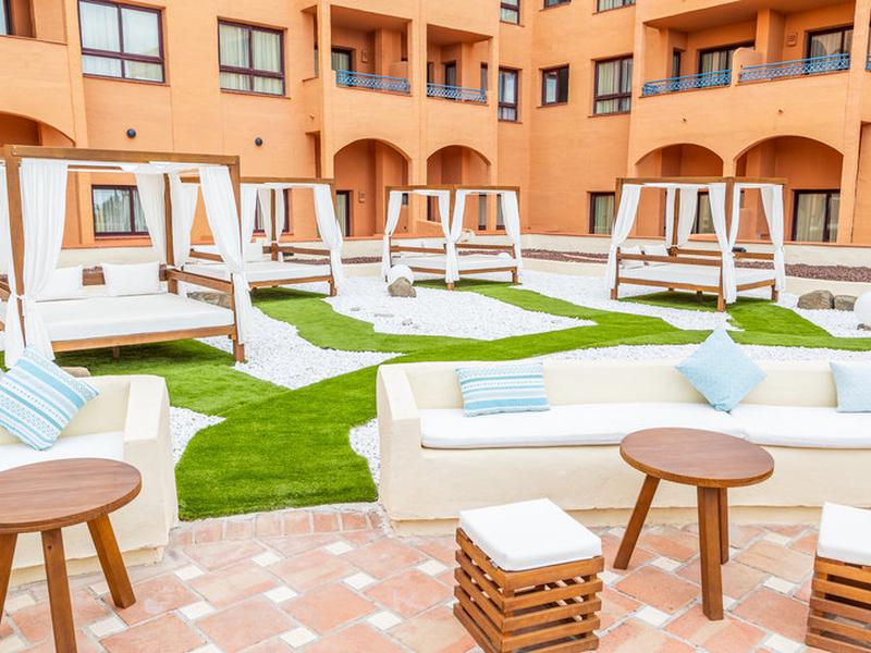 F02F43EC8ED9DD8A9A7536BA8551494E