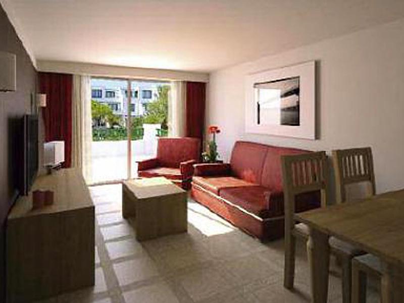 C97AF8E819578F388EE1F2169BB6E555