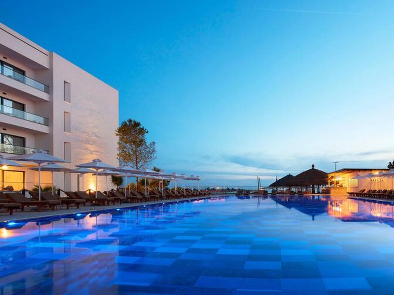 C614D381AC7054BDF55C1FCA26523C11