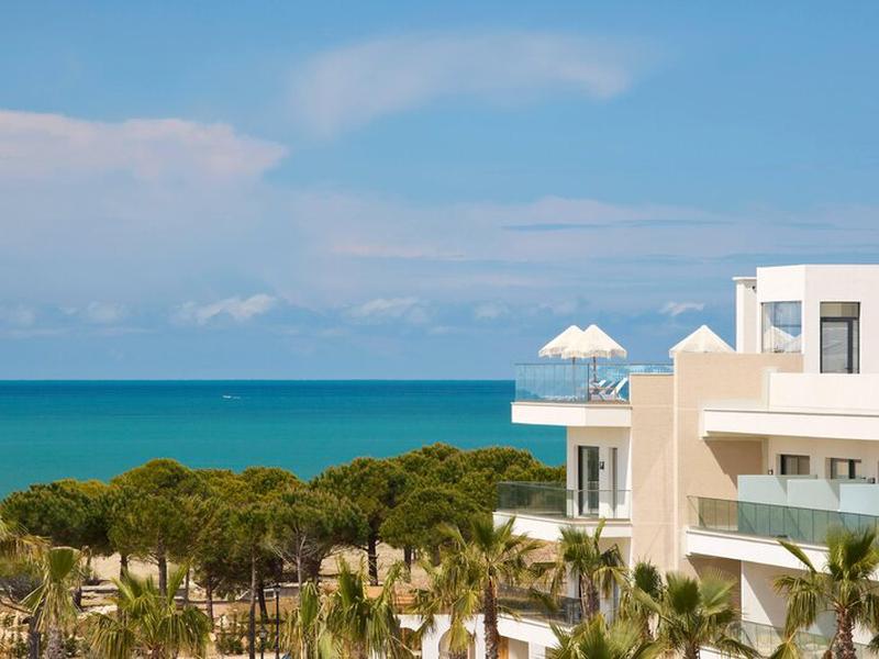 CBFCB9A049A5E5C961012350916DF06E